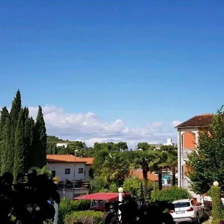 Lovely Mali Raj Feriehus